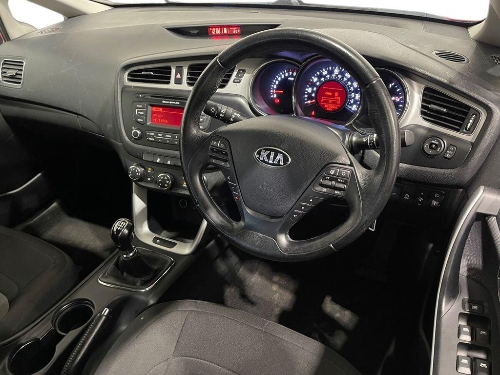 Used Kia Ceed 2014 for sale - 77333044: Photo 9