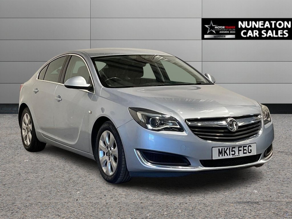 Used Vauxhall Insignia 2015 for sale - 76698532: Photo 1