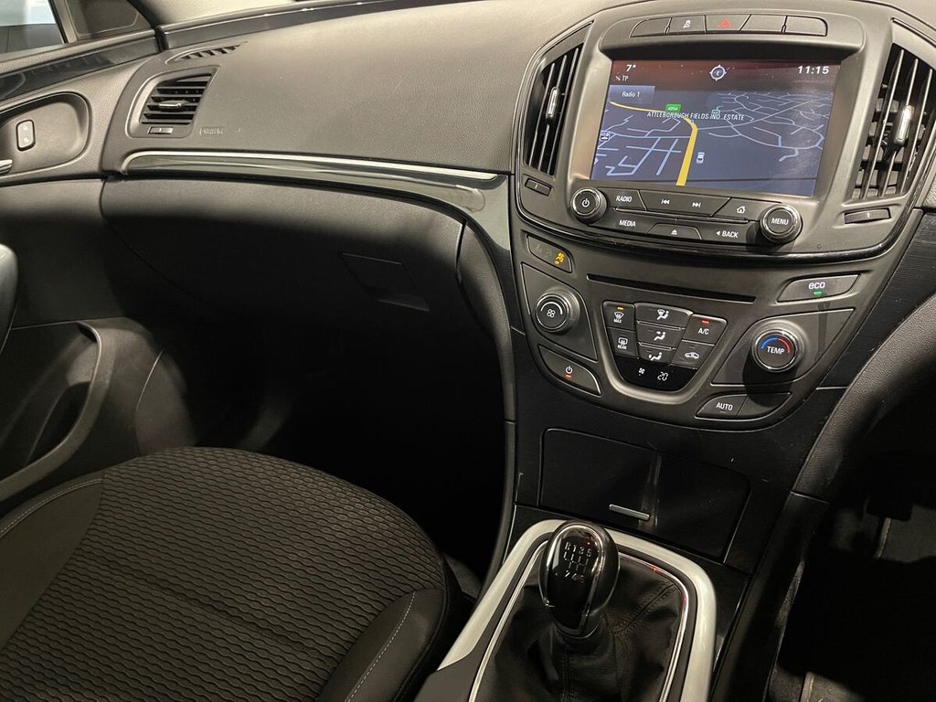 Used Vauxhall Insignia 2015 for sale - 76698532: Photo 14