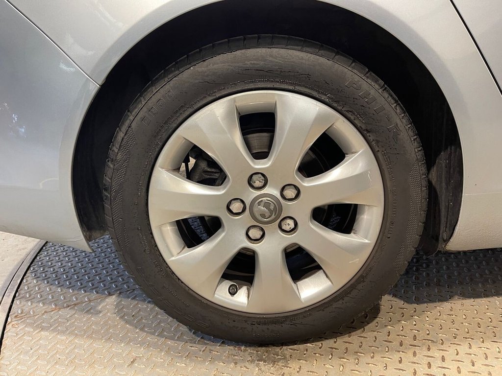 Used Vauxhall Insignia 2015 for sale - 76698532: Photo 25