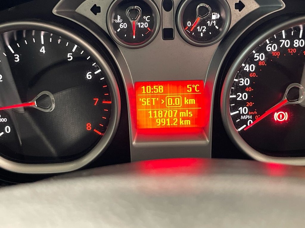 Used Ford Focus 2009 for sale - 77620997: Photo 21