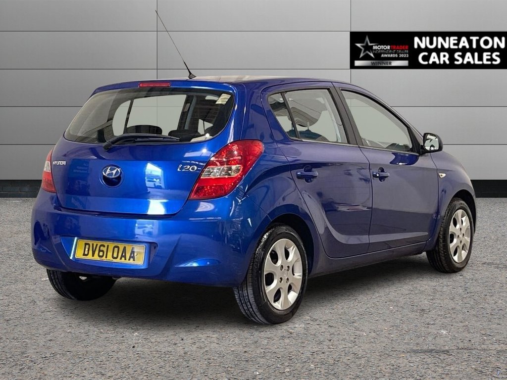 Used Hyundai i20 2011 for sale - 77891312: Photo 3