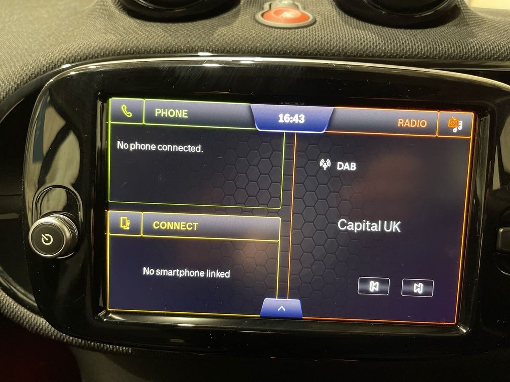 Used smart fortwo 2021 for sale - 76559098: Photo 11