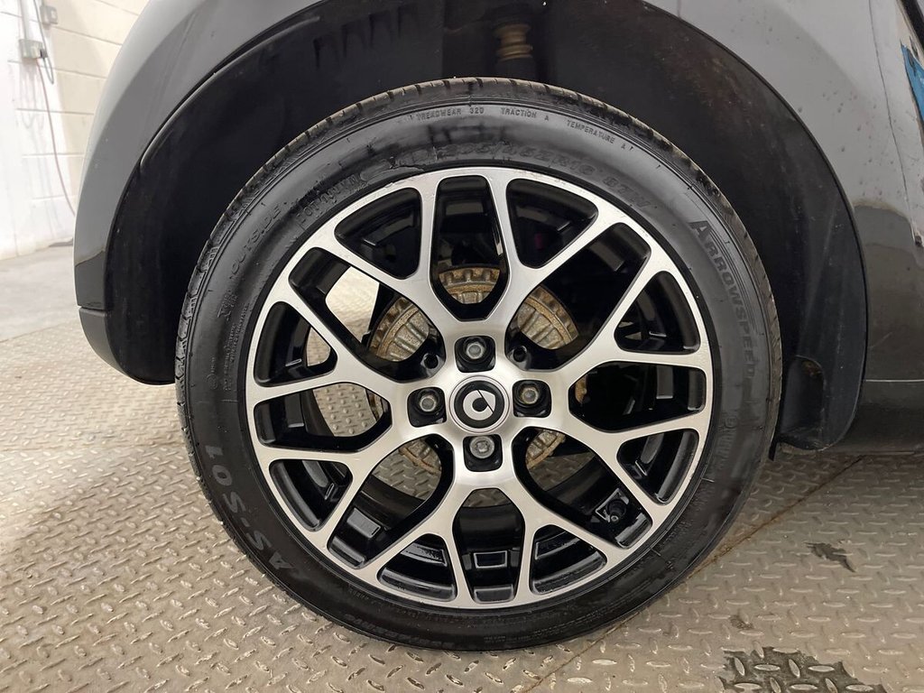 Used smart fortwo 2021 for sale - 76559098: Photo 32