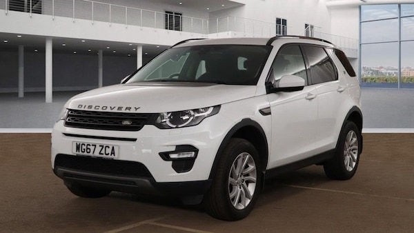 Used Land Rover Discovery Sport 2017 for sale - 76203358: Photo 2