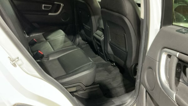 Used Land Rover Discovery Sport 2017 for sale - 76203358: Photo 8