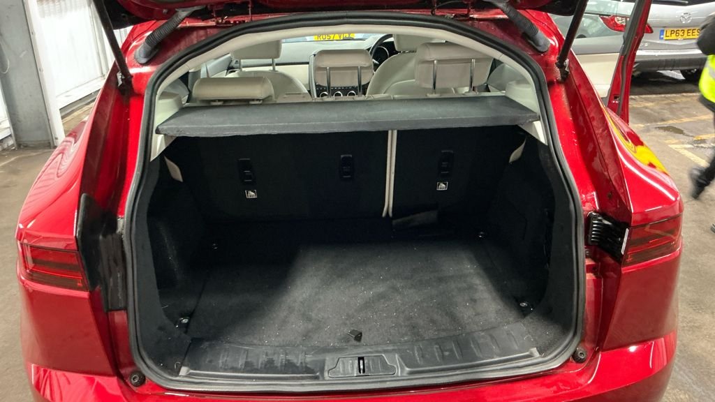 Used Jaguar E-Pace 2019 for sale - 77027425: Photo 7