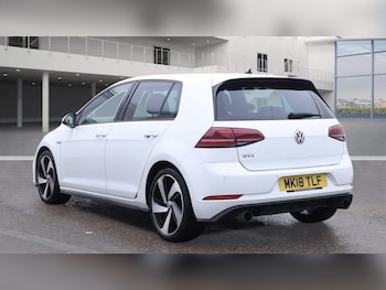 Used Volkswagen Golf 2018 for sale - 76559264: Photo