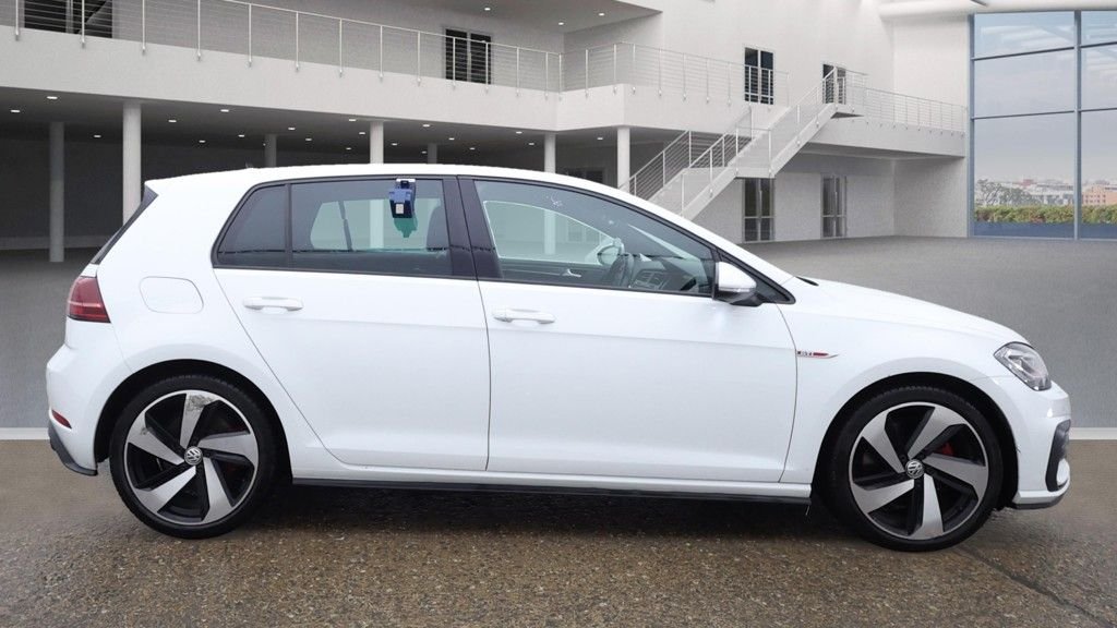 Used Volkswagen Golf 2018 for sale - 76559264: Photo 5