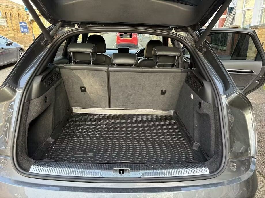 Used Audi Q3 2018 for sale - 77734605: Photo 10