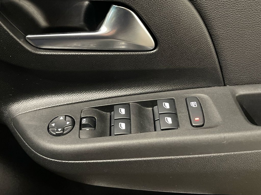 Used Vauxhall Corsa 2021 for sale - 76784096: Photo 18