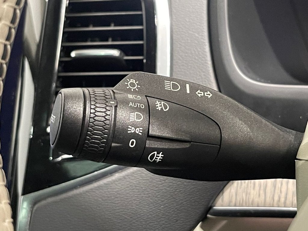 Used Volvo XC90 2021 for sale - 76291085: Photo 25