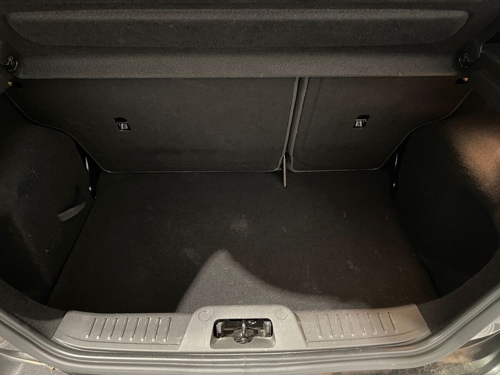 Used Ford Fiesta 2017 for sale - 76132231: Photo 27