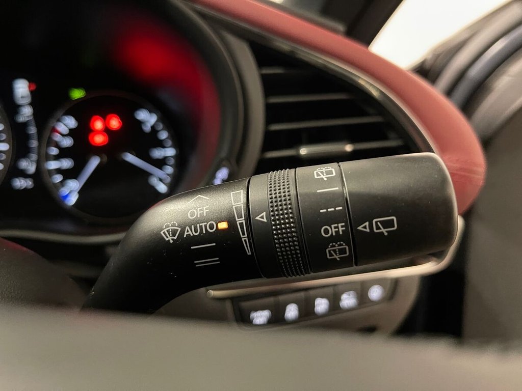 Used Mazda Mazda3 2019 for sale - 76203403: Photo 32