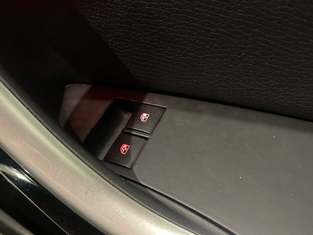 Used Vauxhall Astra GTC 2013 for sale - 76950207: Photo 18