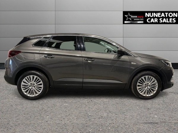 Used Vauxhall Grandland X 2018 for sale - 76333420: Photo 2