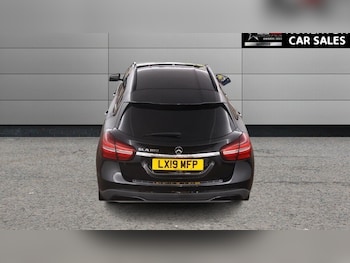 Used Mercedes-Benz GLA 2019 for sale - 78943086: Photo