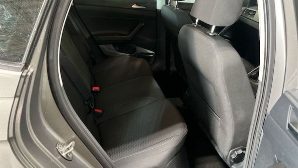 Used Volkswagen Polo 2019 for sale - 76203383: Photo 8