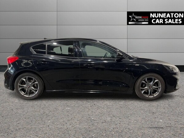 Used Ford Focus 2019 for sale - 76202981: Photo 2