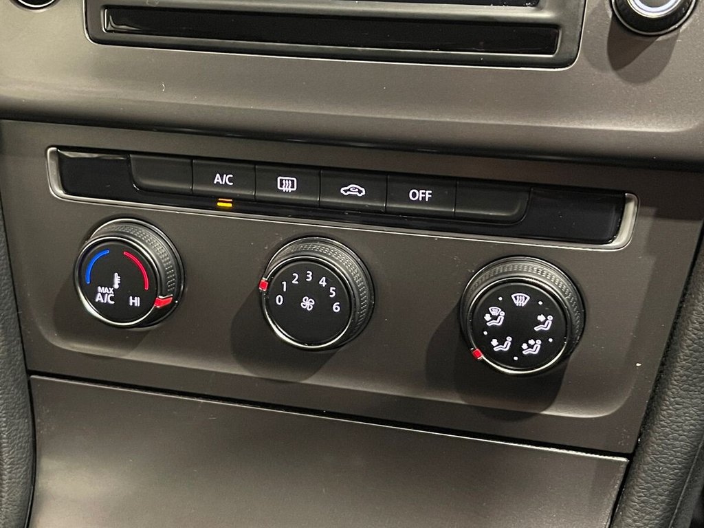 Used Volkswagen Golf 2016 for sale - 77981508: Photo 17