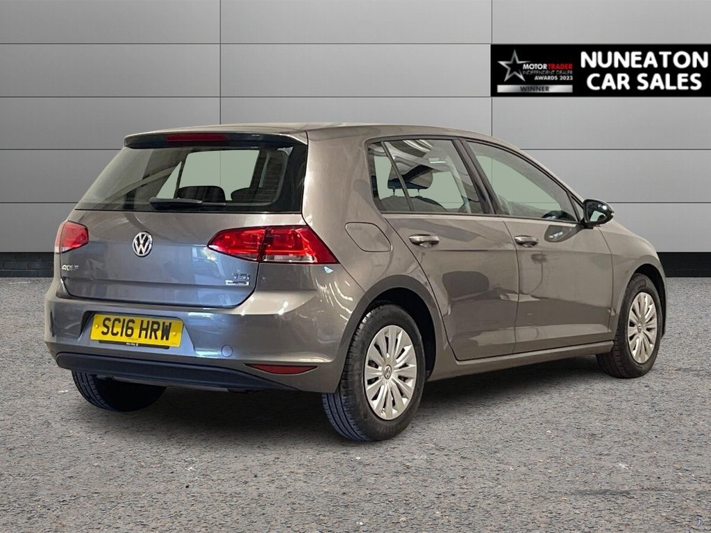 Used Volkswagen Golf 2016 for sale - 77981508: Photo 3