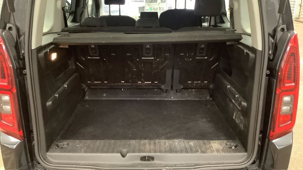 Used Vauxhall Combo Life 2020 for sale - 76406967: Photo 7