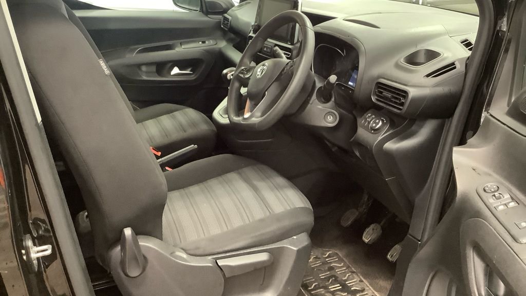 Used Vauxhall Combo Life 2020 for sale - 76406967: Photo 9