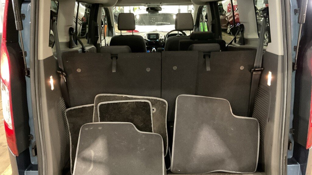 Used Ford Grand Tourneo Connect 2019 for sale - 77841364: Photo 12