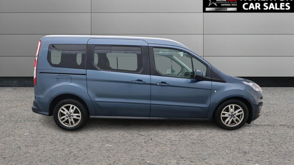 Used Ford Grand Tourneo Connect 2019 for sale - 77841364: Photo 2