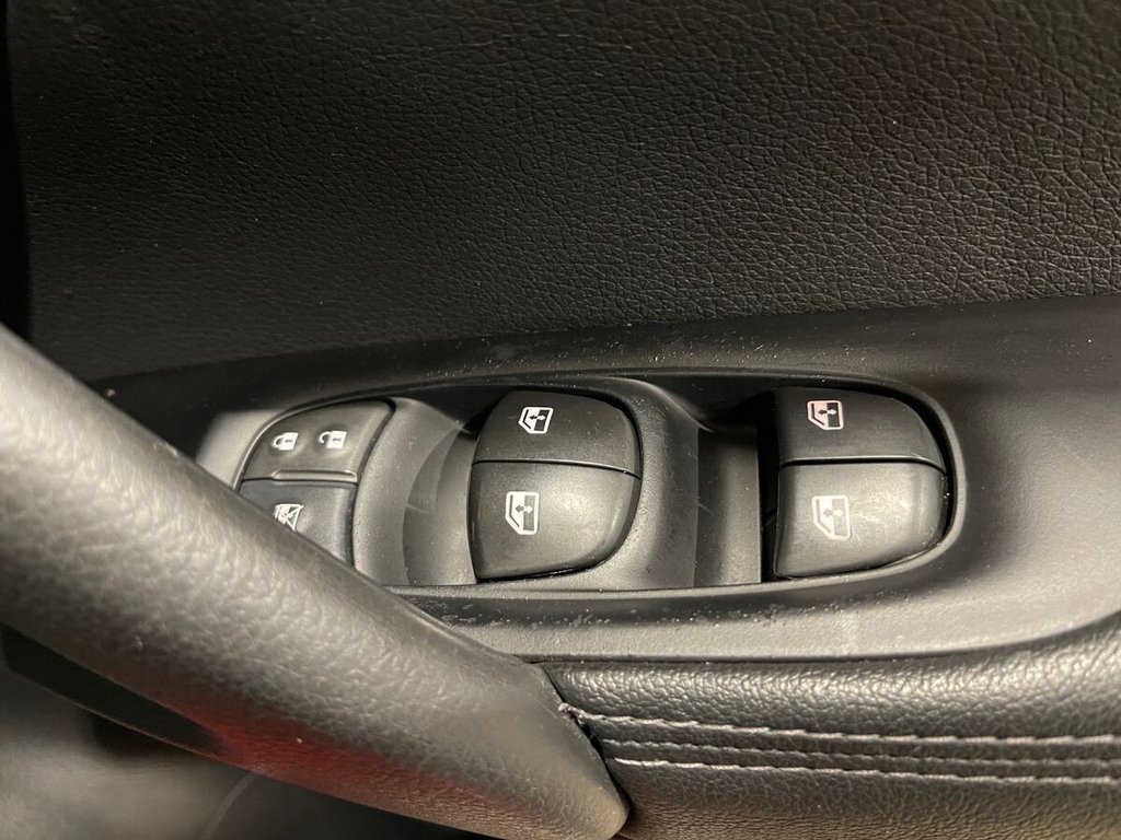 Used Nissan Qashqai 2019 for sale - 77072367: Photo 19