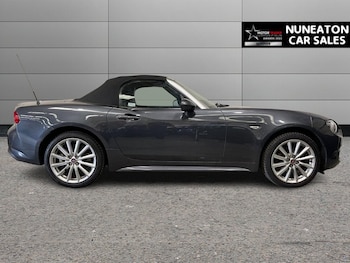 Used Fiat 124 Spider 2018 for sale - 75347619: Photo