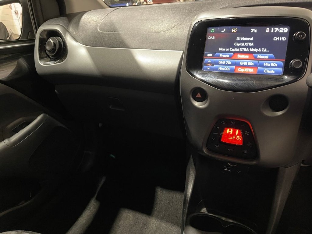 Used Toyota AYGO 2018 for sale - 76751066: Photo 16