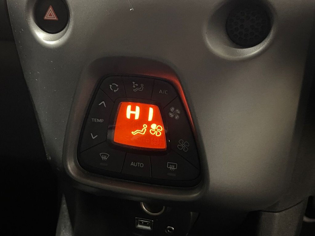 Used Toyota AYGO 2018 for sale - 76751066: Photo 17