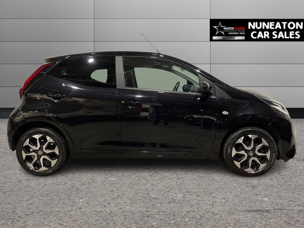 Used Toyota AYGO 2018 for sale - 76751066: Photo 2