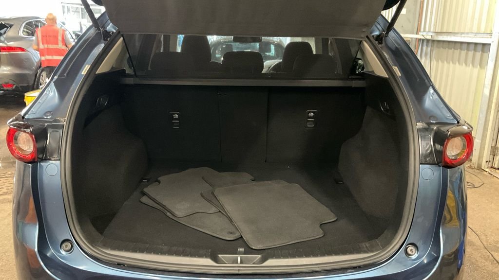 Used Mazda CX-5 2020 for sale - 76610245: Photo 7