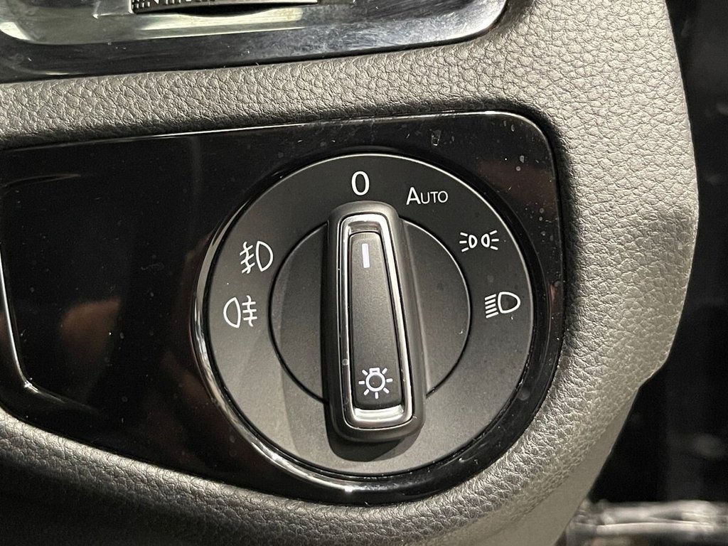Vehicle 33