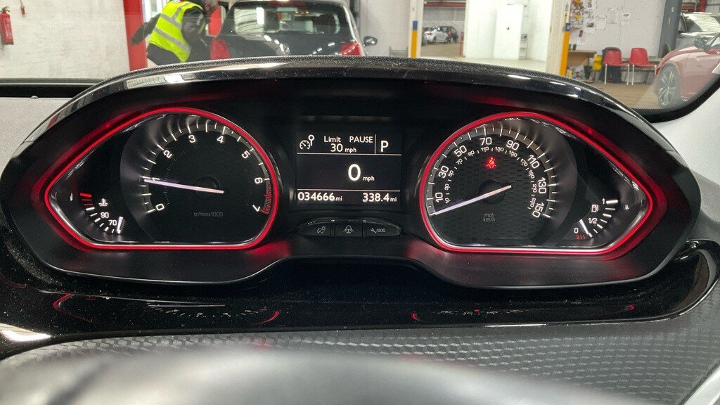 Used Peugeot 2008 2018 for sale - 77991471: Photo 16