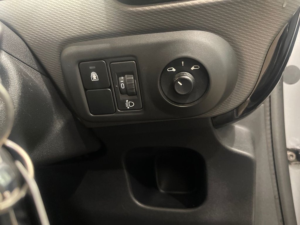 Used Citroen C4 Cactus 2019 for sale - 75832300: Photo 30