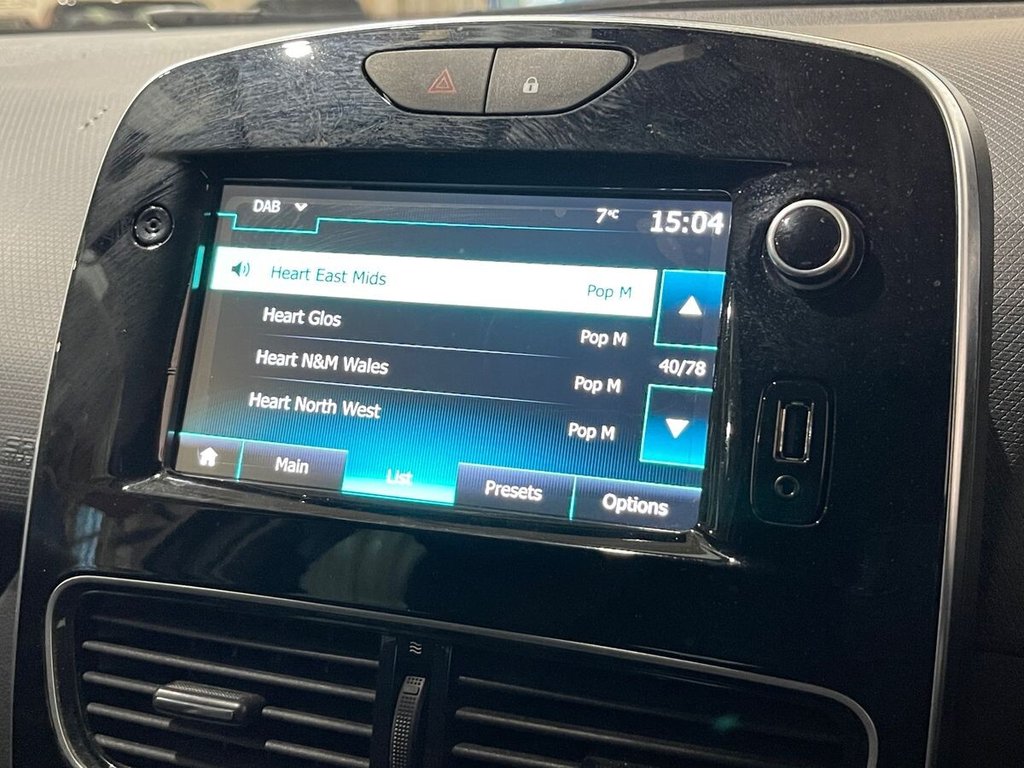 Used Renault Clio 2019 for sale - 77089173: Photo 11