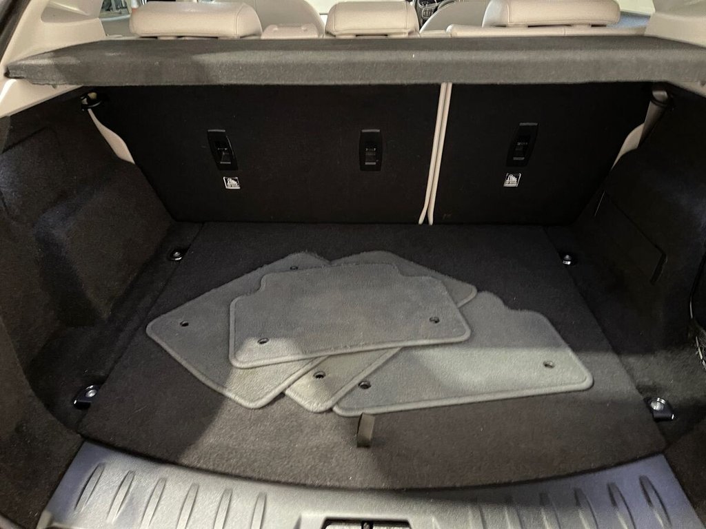 Used Jaguar E-Pace 2018 for sale - 76203521: Photo 28