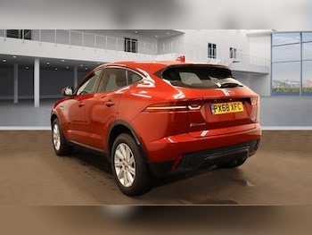 Used Jaguar E-Pace 2018 for sale - 76203521: Photo 3