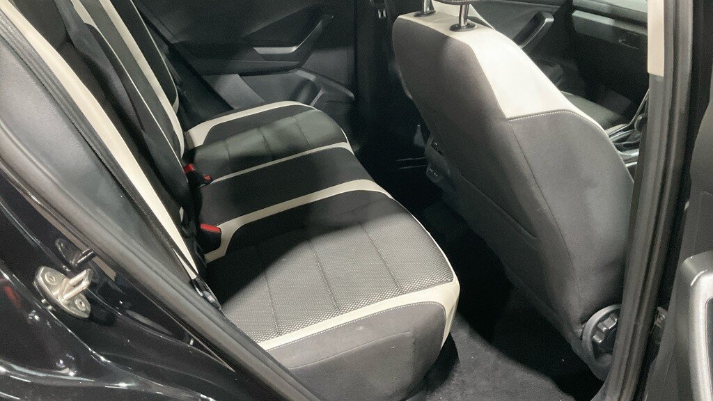 Used Volkswagen T-Roc 2021 for sale - 77507995: Photo 14