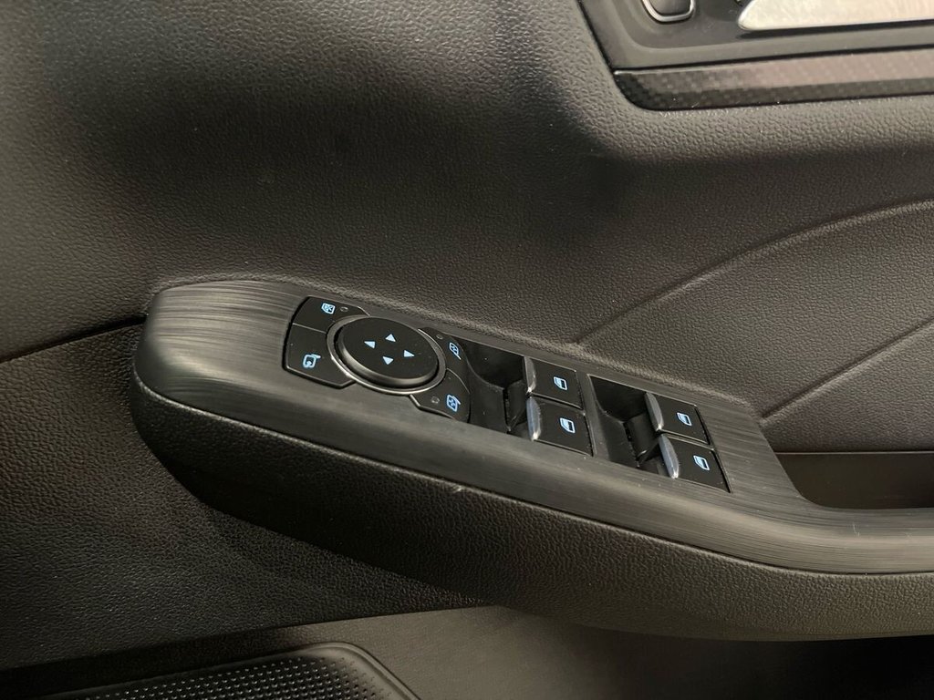 Used Ford Kuga 2022 for sale - 77241608: Photo 19