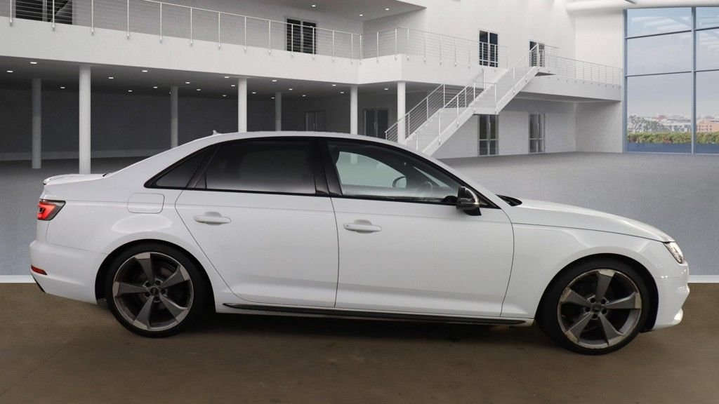 Used Audi A4 2018 for sale - 76454436: Photo 5