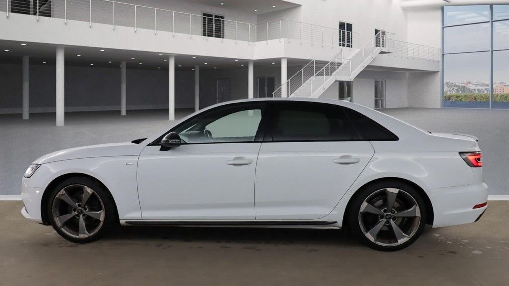 Used Audi A4 2018 for sale - 76454436: Photo 6