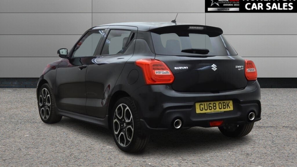 Used Suzuki Swift 2018 for sale - 78082726: Photo 4