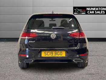 Used Volkswagen Golf 2019 for sale - 75194667: Photo