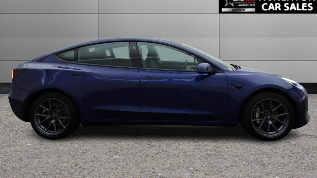 Used Tesla Model 3 2021 for sale - 77356205: Photo 2