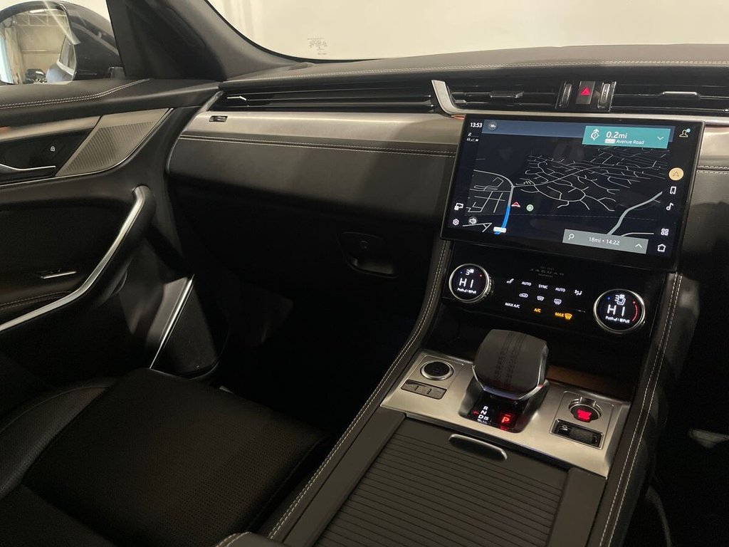 Used Jaguar F-Pace 2021 for sale - 76867825: Photo 16