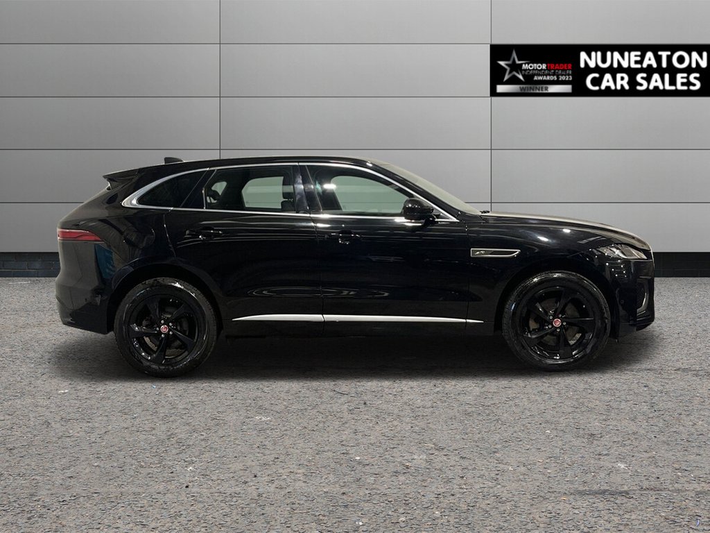 Used Jaguar F-Pace 2021 for sale - 76867825: Photo 2